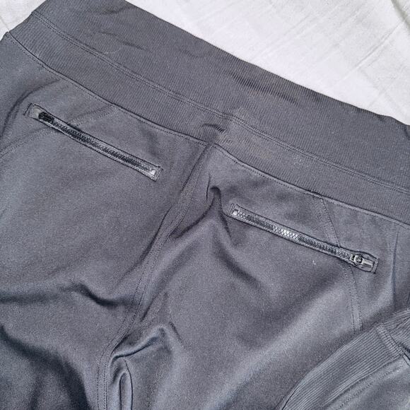 Athleta Venice High Rise Jogger in Black Sz Medium - Picture 6 of 9
